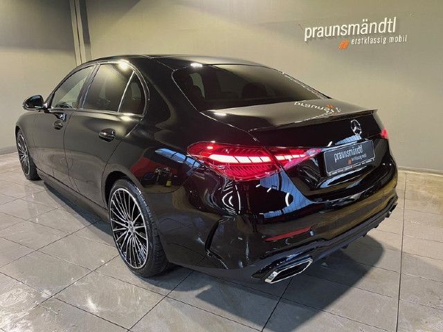 Mercedes-Benz C 200 AMG Line Sedan