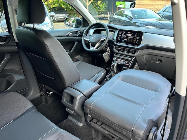 Volkswagen T-Cross Life