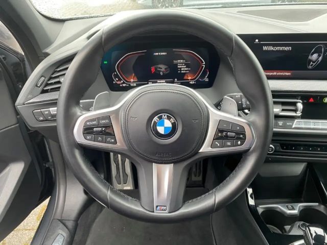 BMW 135 135i Sedan xDrive
