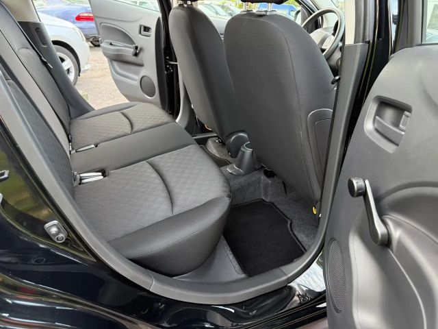 Mitsubishi Space Star Star