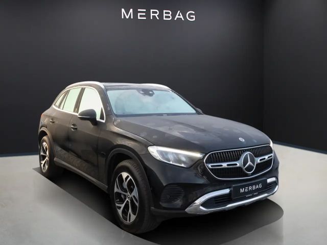 Mercedes-Benz GLC 300 4MATIC GLC 300 e
