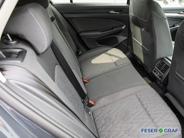 Volkswagen Golf 1.5 eTSI DSG Life