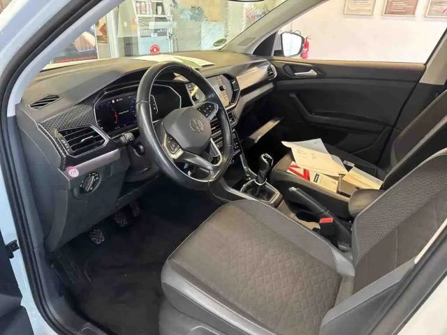 Volkswagen T-Cross Style