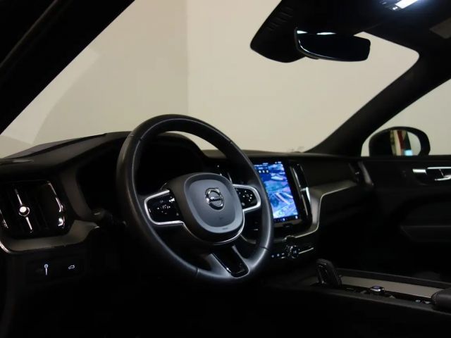 Volvo XC60 AWD Dark Geartronic Plus