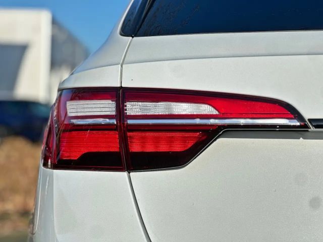 Audi A4 40 TDI Avant S-Line S-Tronic