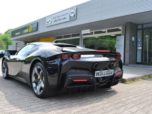 Ferrari SF90 Stradale