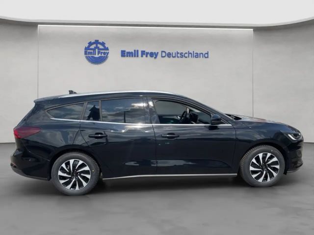 Ford Focus EcoBoost Titanium Wagon