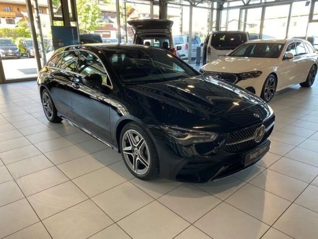 Mercedes-Benz CLA 180 AMG Line