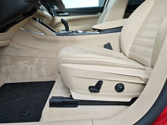 Alfa Romeo Stelvio Q4