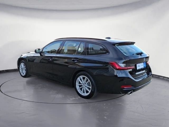 BMW 320 320i Touring
