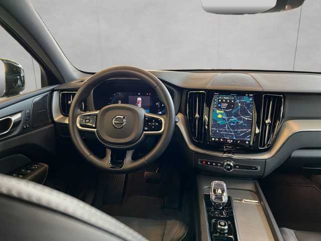 Volvo XC60 Dark Plus