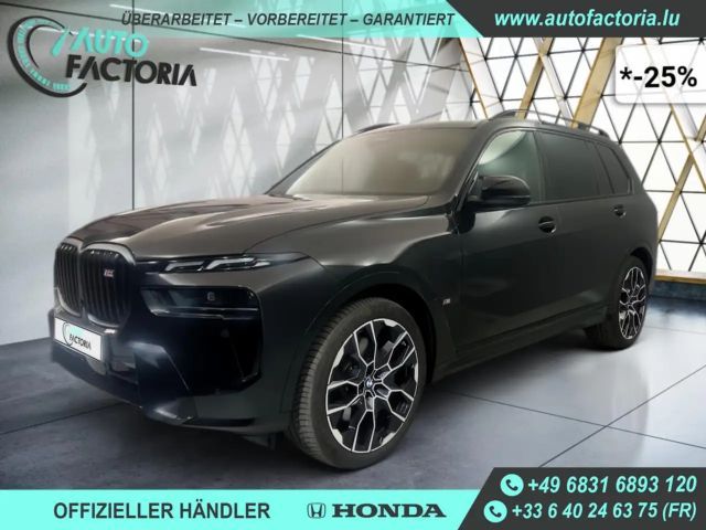 BMW X7 M60i