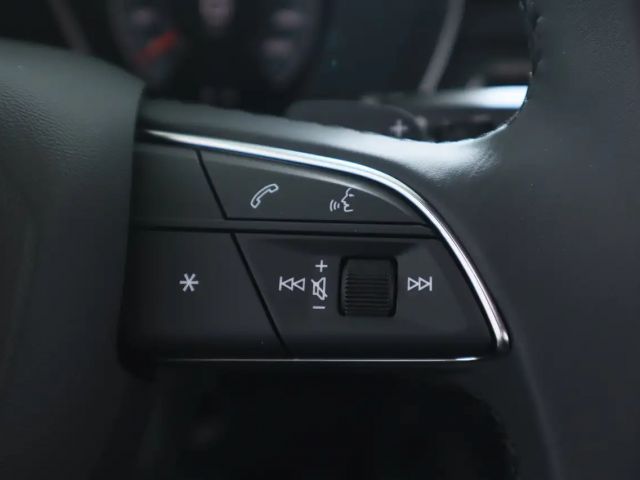 Audi A4 35 TFSI S-Line