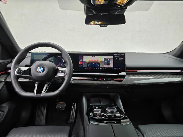 BMW 520 520d M-Sport Touring xDrive