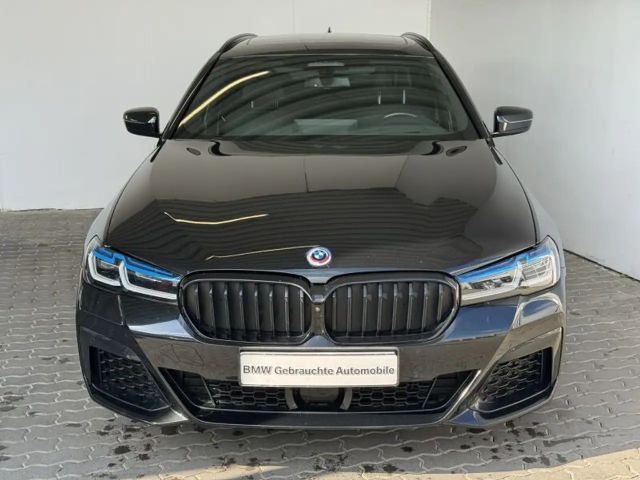 BMW 540 540d M-Sport Touring xDrive