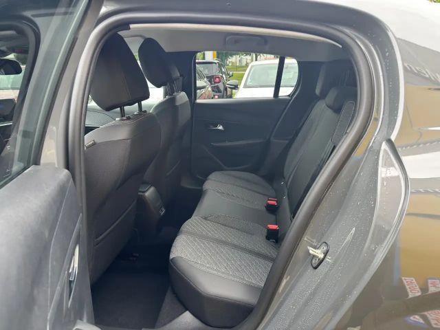 Peugeot 208 Allure Pack