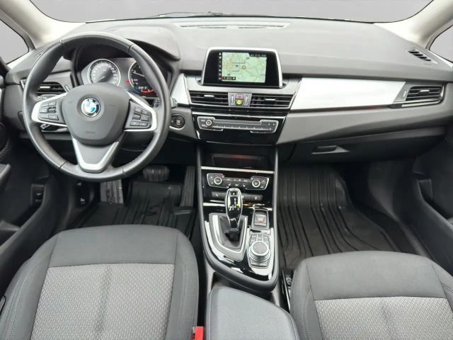BMW 218 218d Active Tourer Advantage pakket