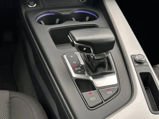 Audi A4 40 TFSI Avant Quattro