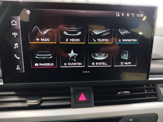 Audi A4 40 TFSI Avant S-Tronic