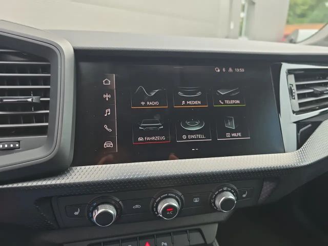 Audi A1 Citycarver 30 TFSI