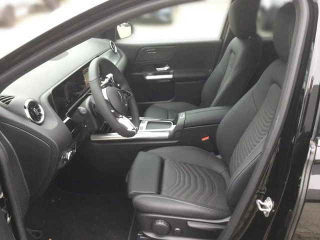 Mercedes-Benz B 180 Progressive