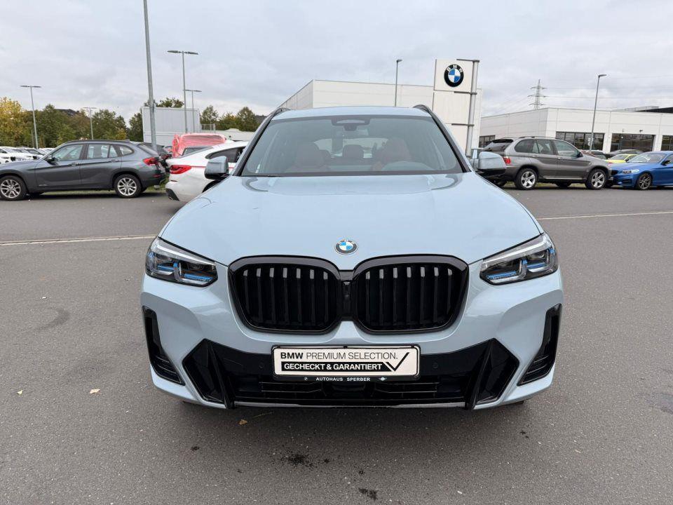 BMW X3 xDrive30i