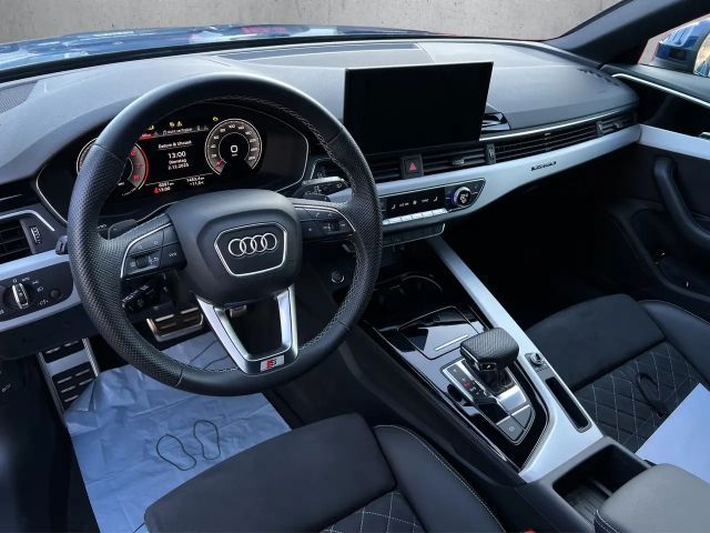 Audi A4 40 TFSI Avant Quattro S-Line S-Tronic
