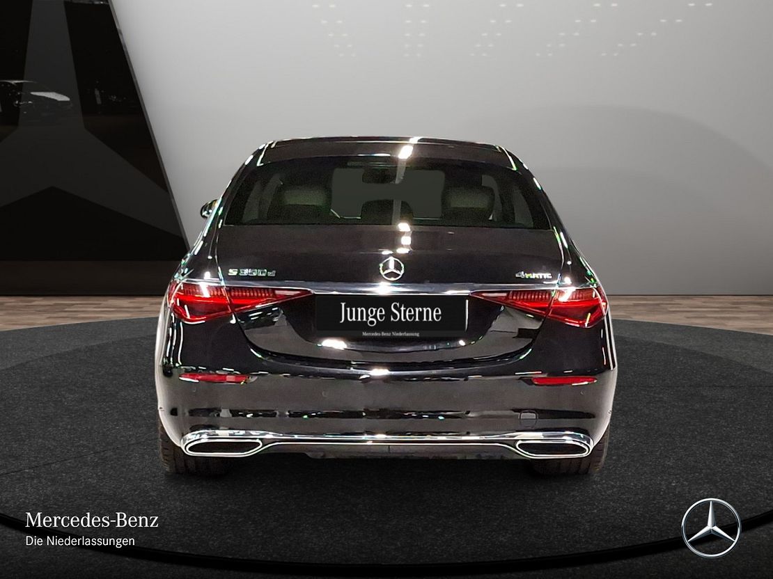 Mercedes-Benz S 350 4MATIC S 350 d Sedan