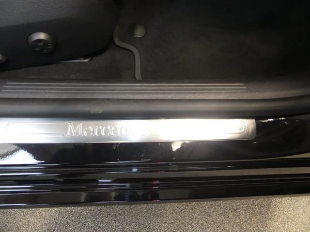 Mercedes-Benz C 200 AVANTGARDE Estate