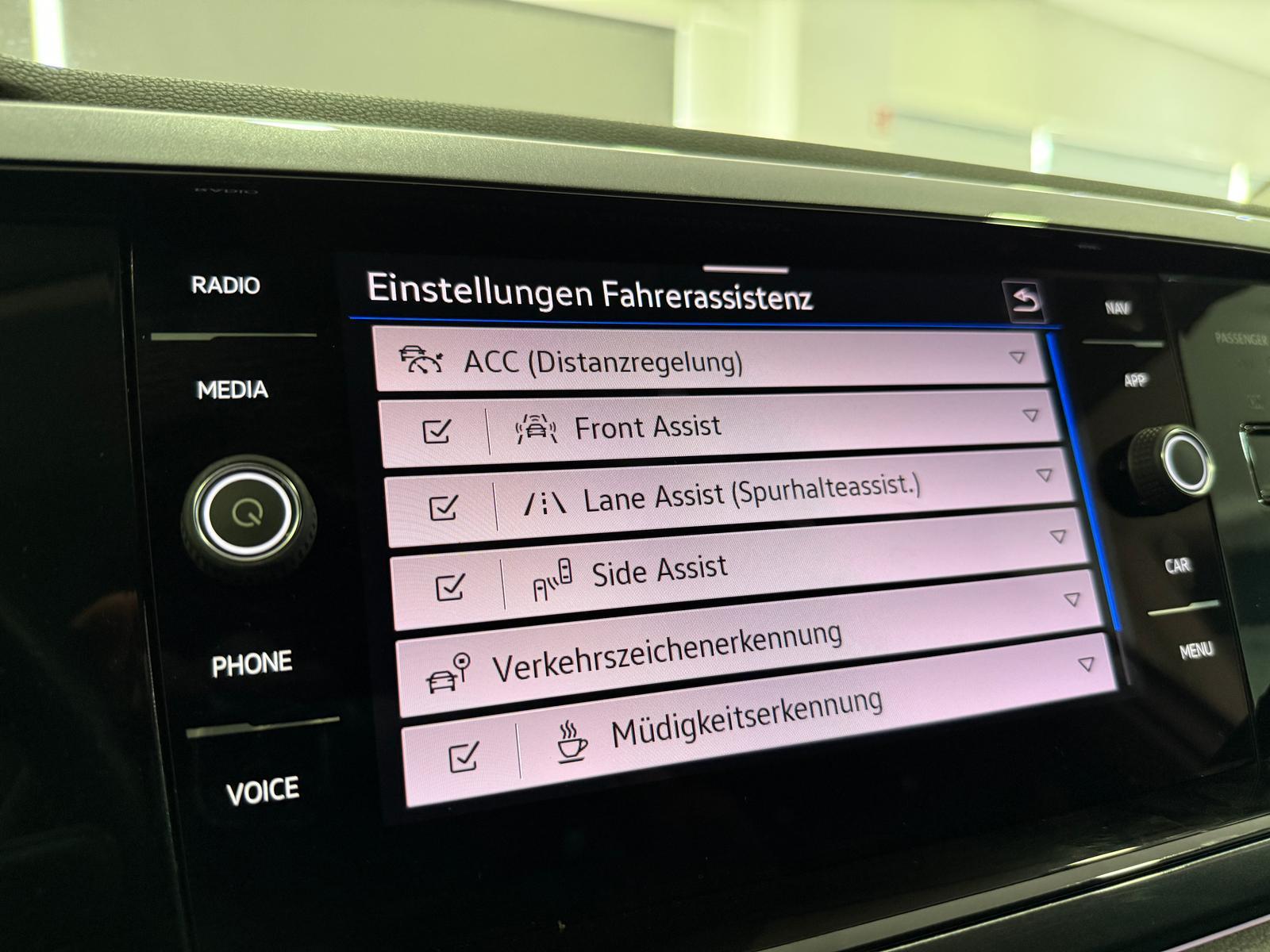 Volkswagen Taigo 1.5 TSI DSG Style