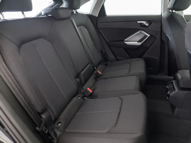 Audi Q3 35 TFSI S-Tronic