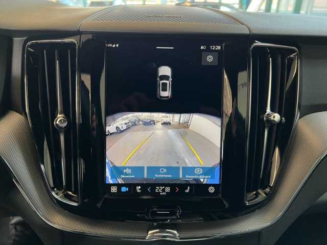 Volvo XC60 Dark Plus