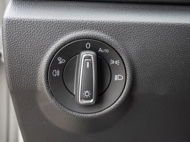 Volkswagen T-Roc T-Roc 2.0 l TDI LED LM17 CARPLAY PRIVACY  ACC