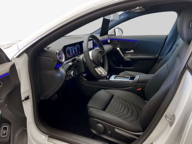 Mercedes-Benz CLA 200 CLA