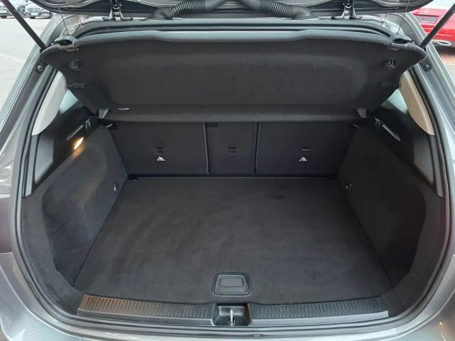 Mercedes-Benz B 200 B 200 d