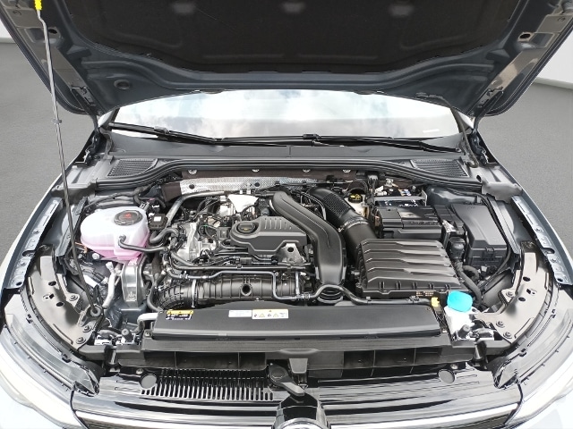 Volkswagen Golf 1.5 TSI Golf VIII