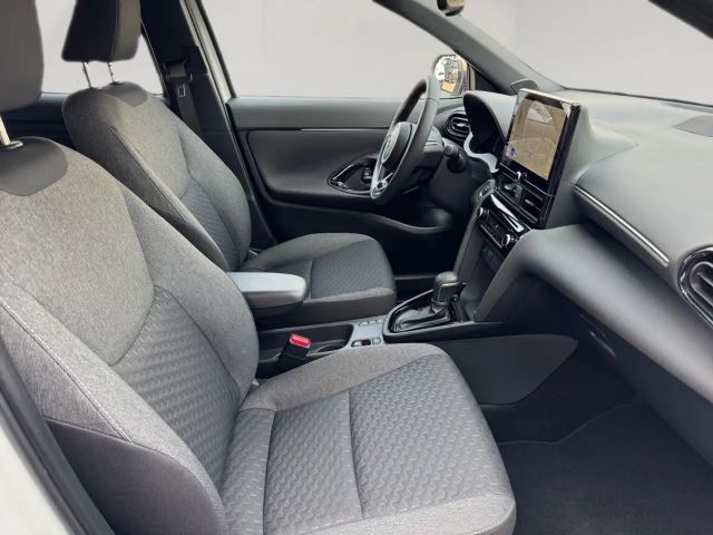 Toyota Yaris Cross 4x2