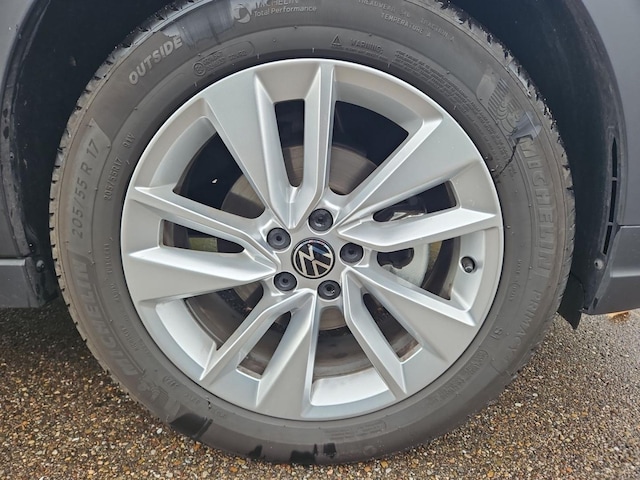 Volkswagen Taigo 1.0 TSI DSG