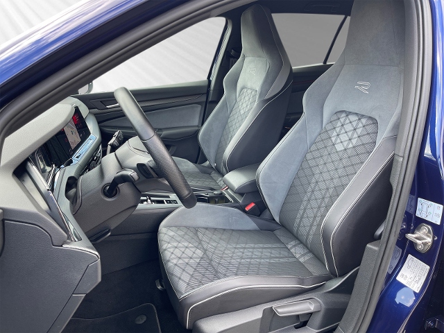 Volkswagen Golf 2.0 TSI 4Motion DSG Golf VIII