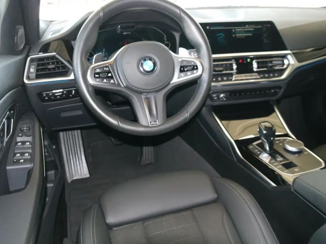 BMW 330 330e xDrive