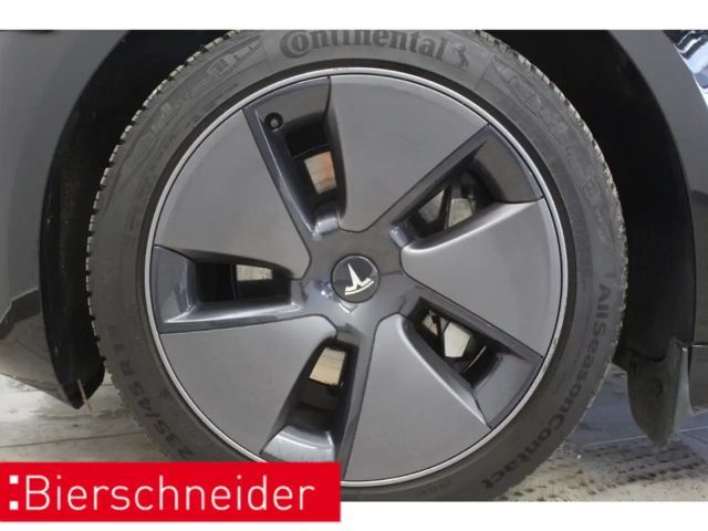 Tesla Model 3 Standard Range