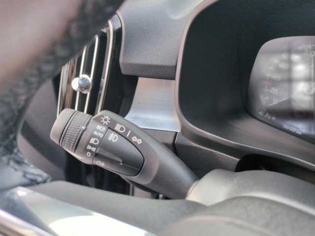 Volvo XC40 LED Klima Einparkhilfe el. Fenster