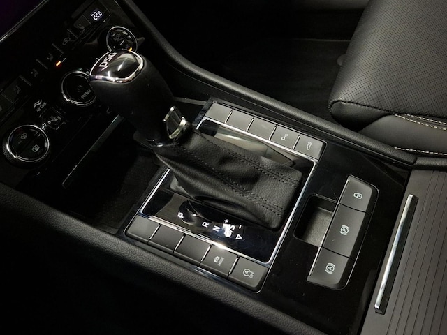 Skoda Superb 2.0 TDI Combi