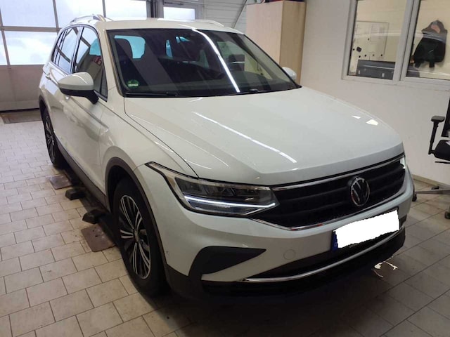 Volkswagen Tiguan 1.5TSI 131PS ACC.5J-G.LED.NAVI.SHZ