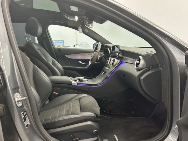 Mercedes-Benz C 300 AMG Line