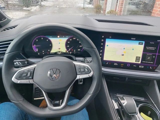 Volkswagen Touareg 4Motion R-Line