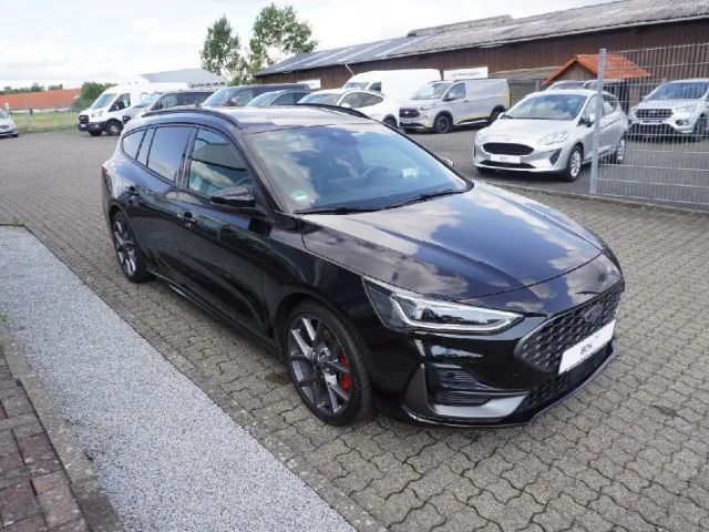 Ford Focus ST Line