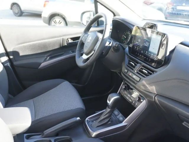 Suzuki S-Cross Hybrid