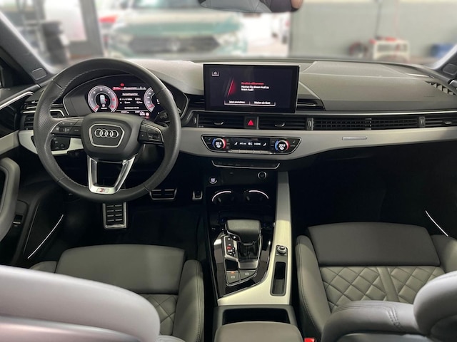 Audi A4 40 TDI Avant Quattro S-Line S-Tronic