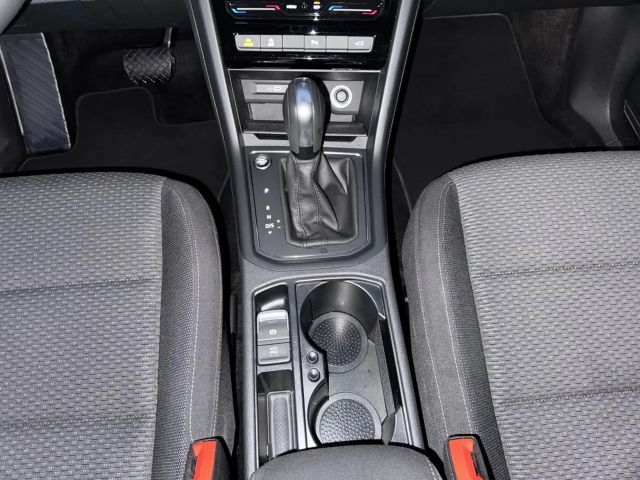 Volkswagen Touran DSG R-Line